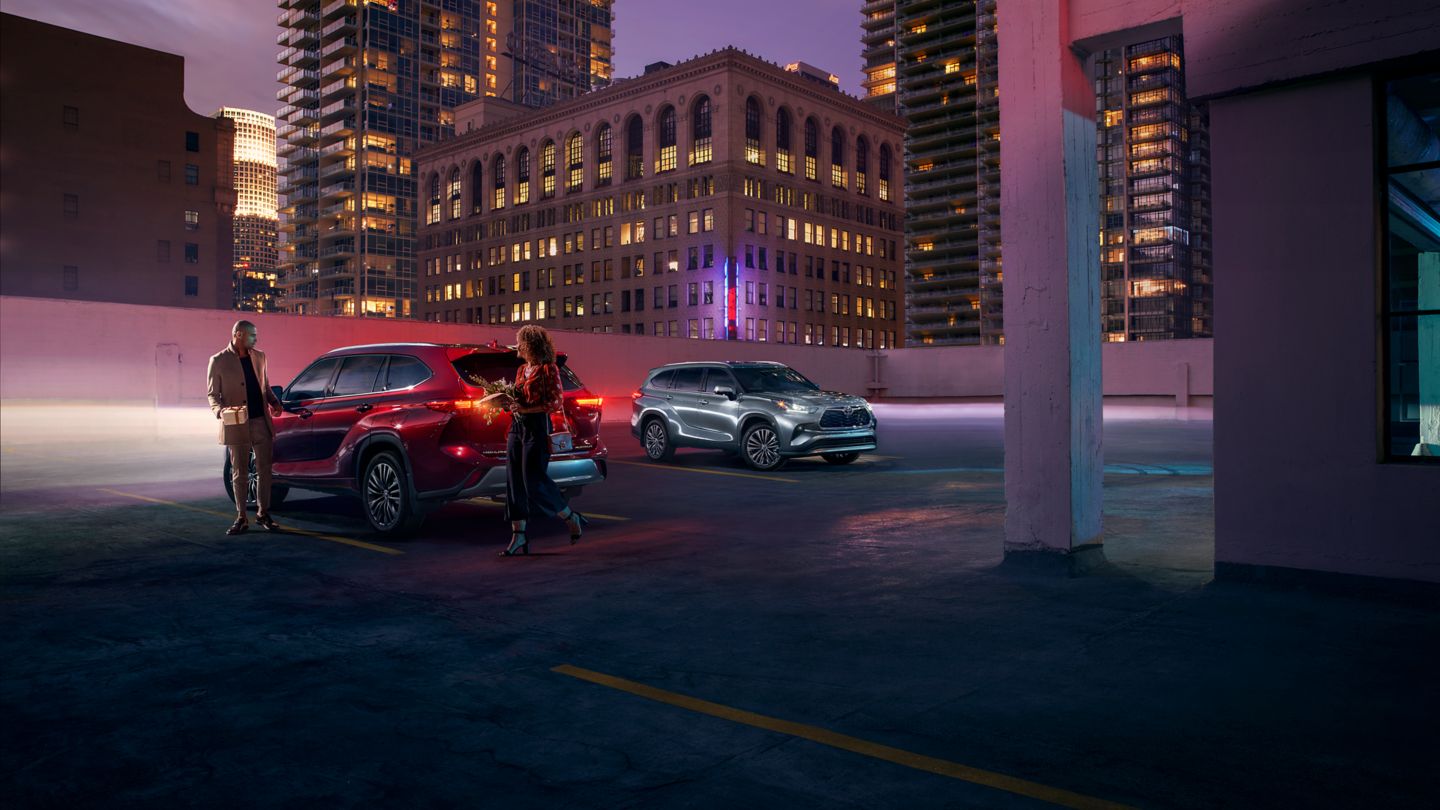 2026 Toyota Highlander Hybrid Left to right: Hybrid Platinum shown in Ruby Flare Pearl. * Platinum shown in Celestial Silver Metallic.