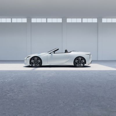 2025 Lexus LC Convertible - Luxury Coupe | Lexus.com