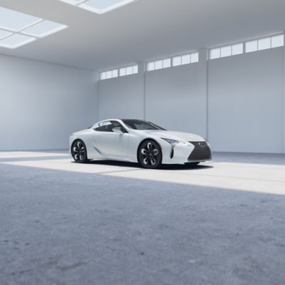 LEXUS　LC500 コンバーチブル レクサス LC コンバーチブルの価格・新型情報・グレード諸元