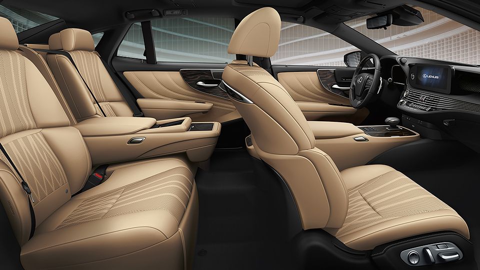 Lexus LS 2024 Interior
