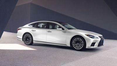 2025 Lexus LS – Luxury Sedan | Lexus.com