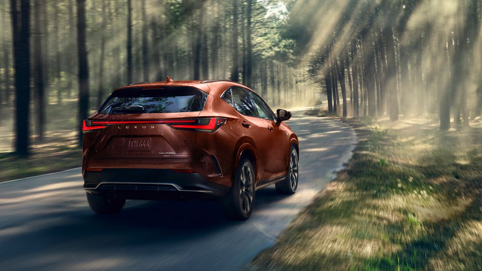 2025 Lexus NX Hybrid–Luxury SUV | Lexus.com