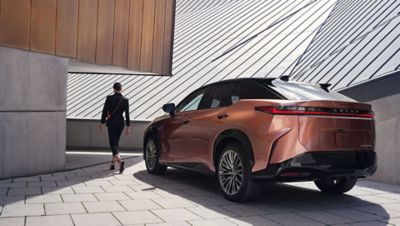 Lexus all electric suv discount