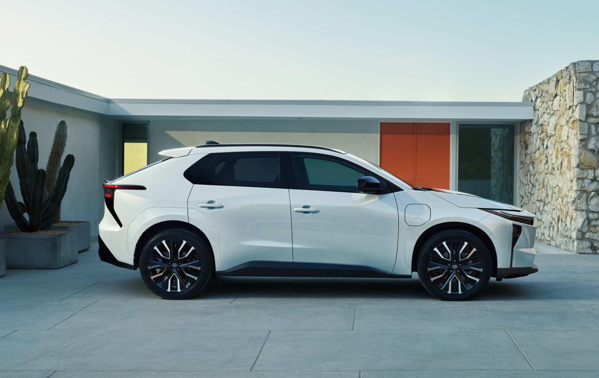 Benefits of Driving a Toyota EV