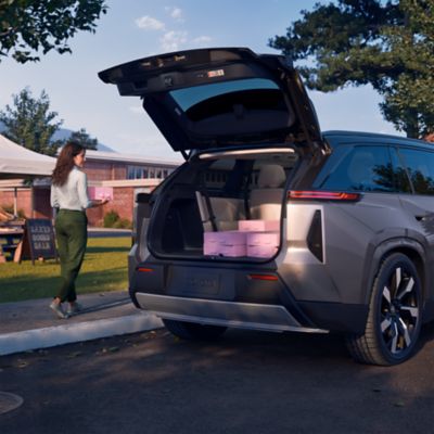 2027 Toyota Highlander | Zanesville, OH | Zanesville Toyota