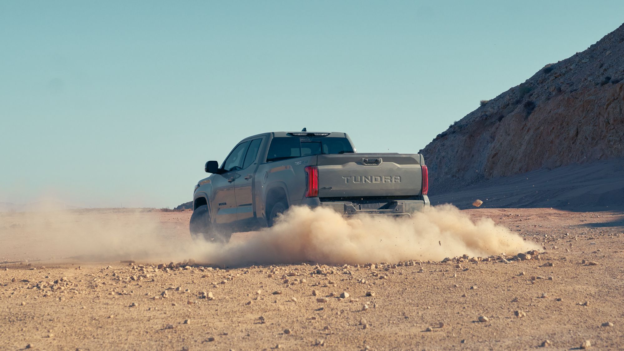 2024 Toyota Tundra vs Nissan Titan