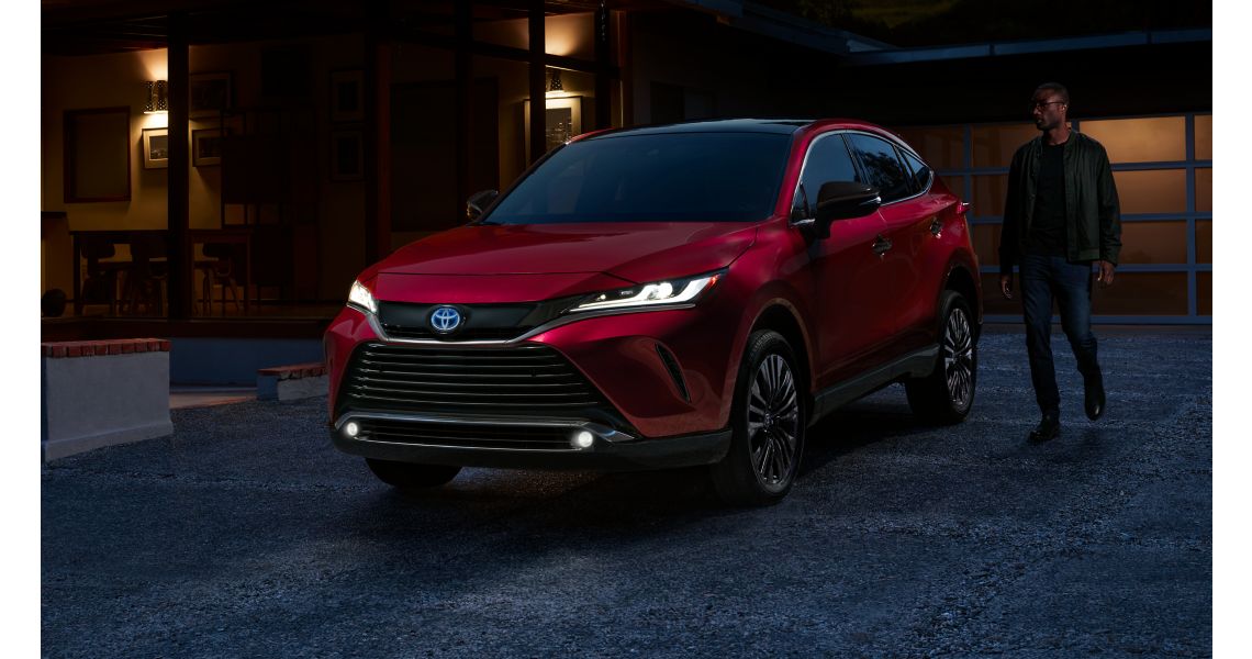 2024 Toyota Venza Photo Gallery