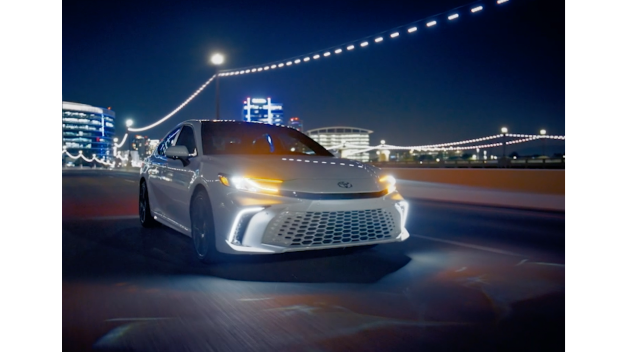 2025 toyota camry images