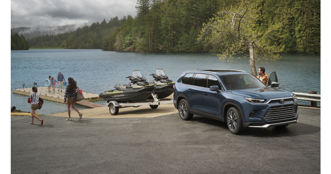 2025 Toyota Grand Highlander Photo Gallery
