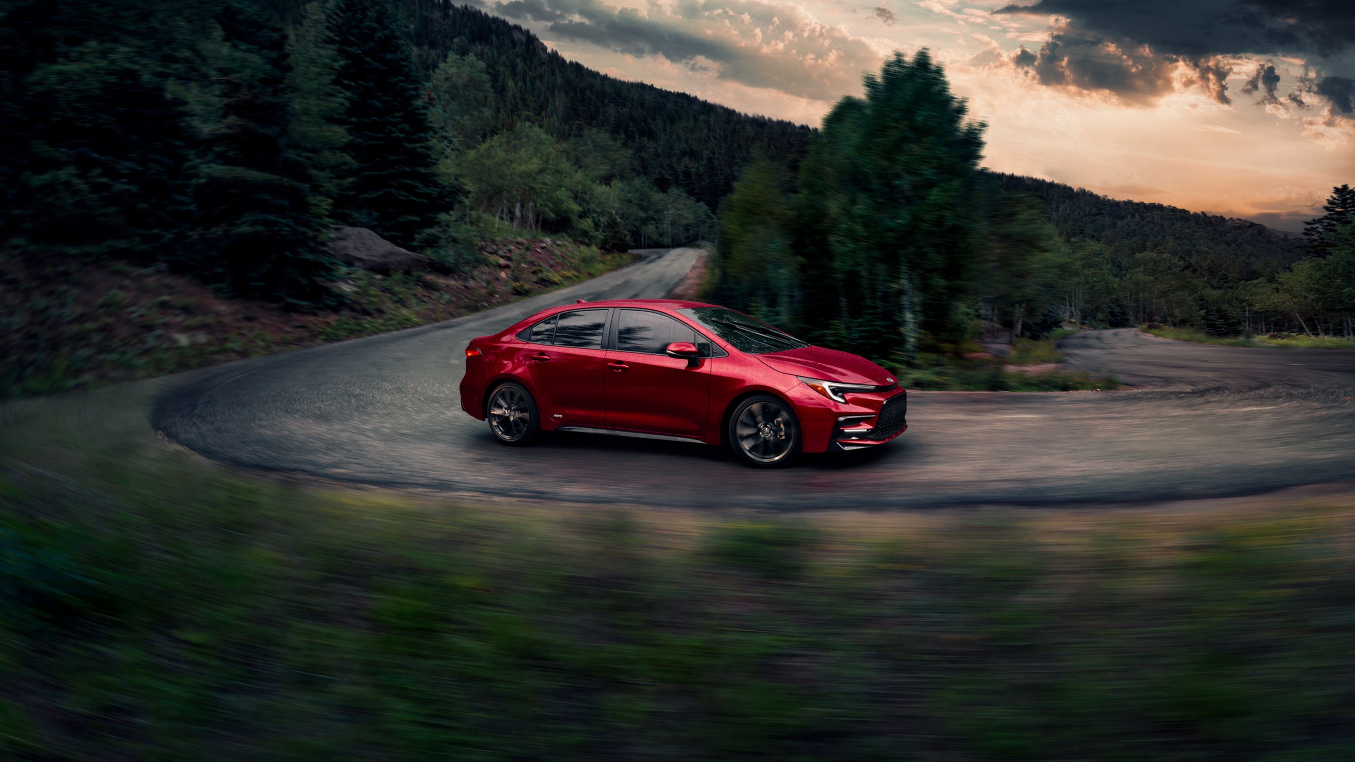 Toyota Corolla vs Camry: Engine & Fuel