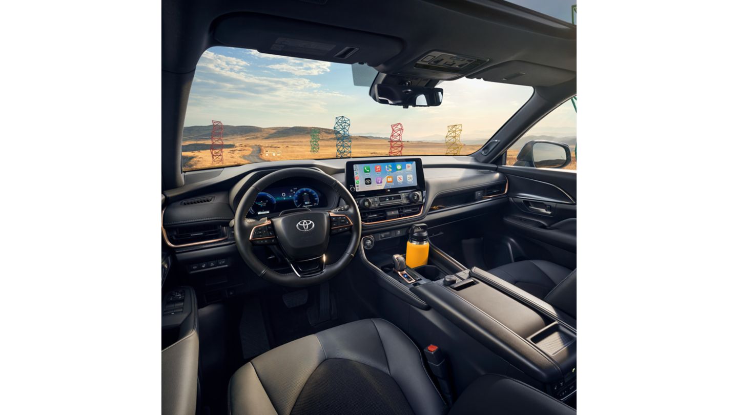 Toyota Grand Highlander interior